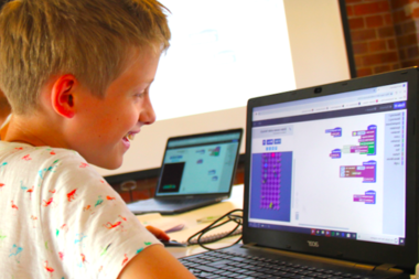 Code it! - Kinder spielerisch fürs Programmieren begeistern
